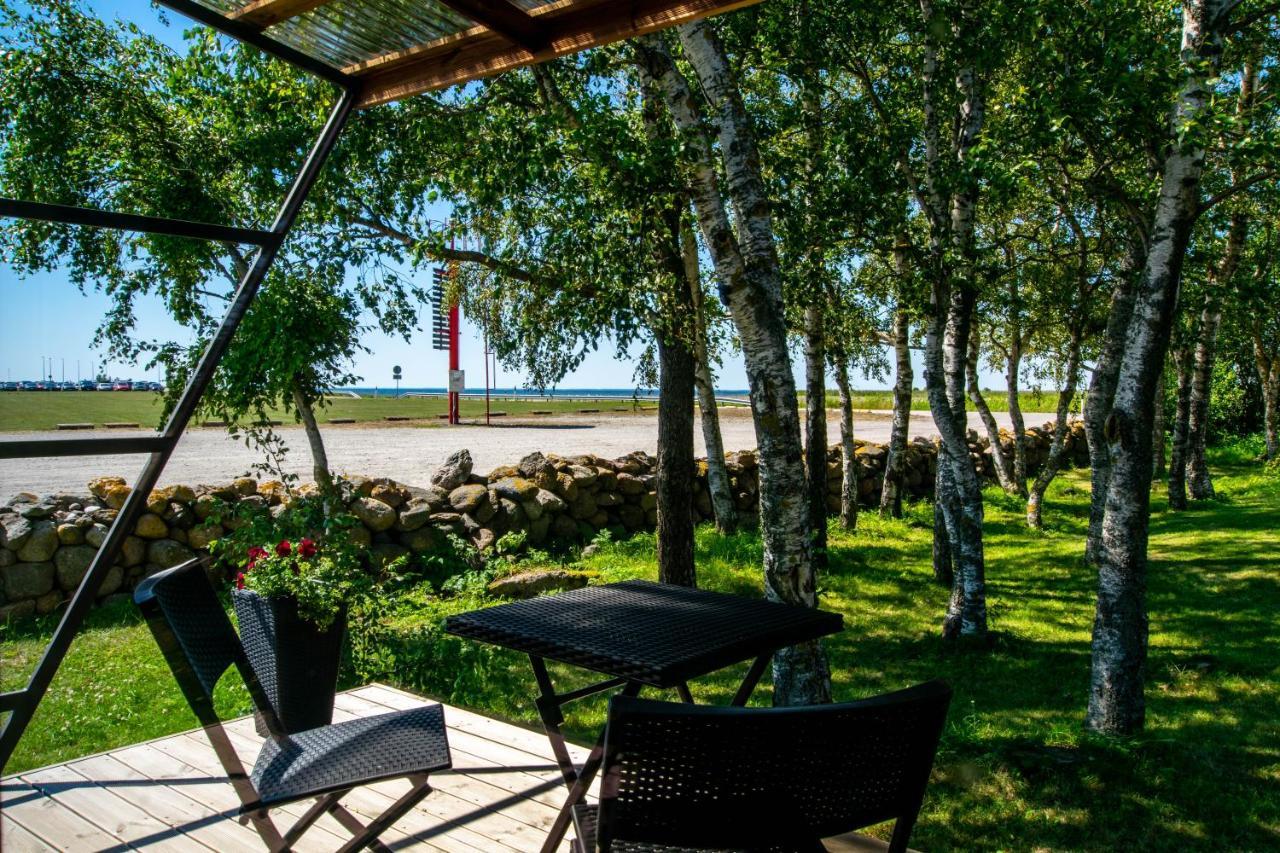 Modern Sea View Apartments By Villa Kuus Solme Kuressaare Exteriör bild
