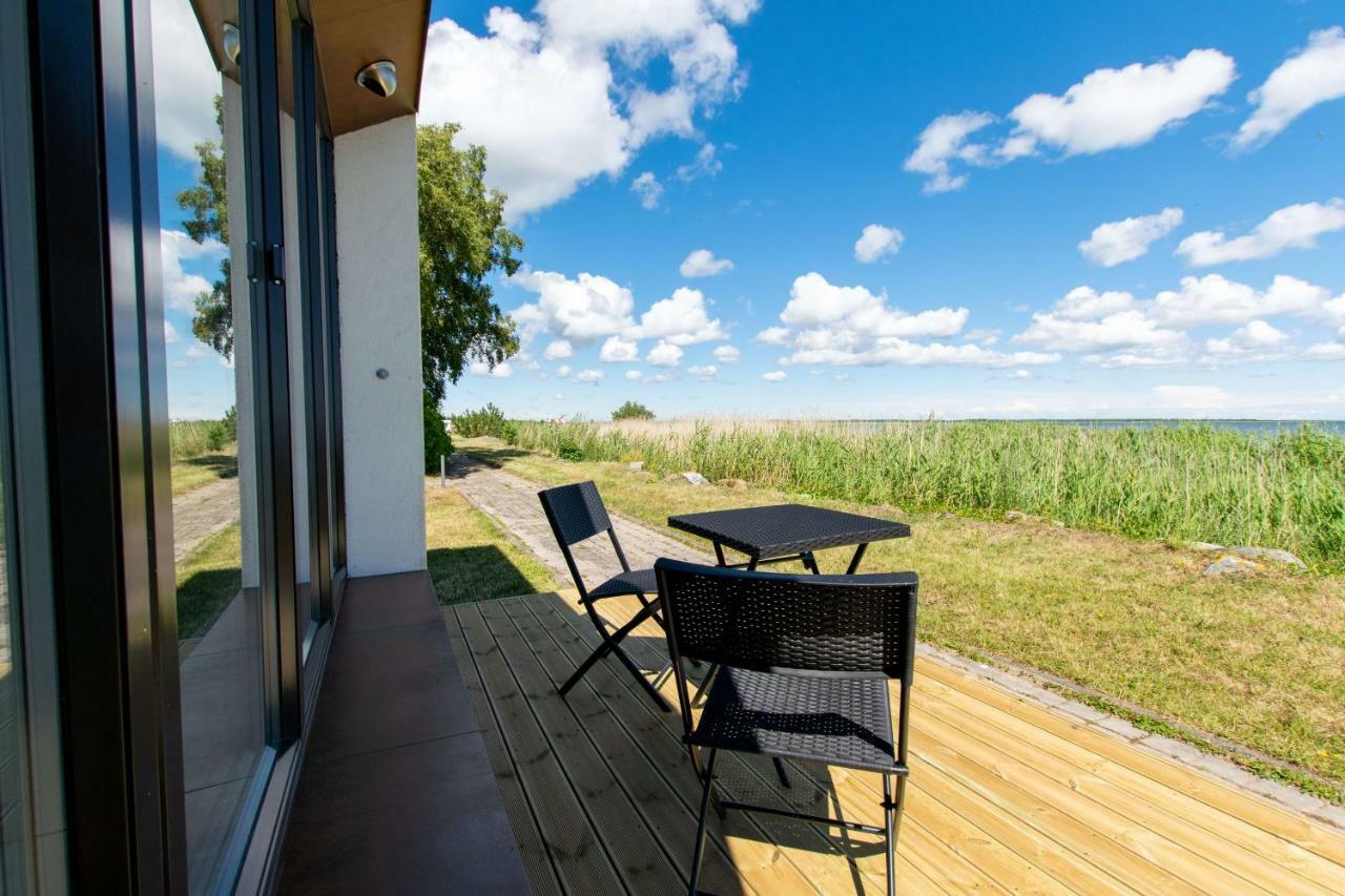 Modern Sea View Apartments By Villa Kuus Solme Kuressaare Exteriör bild